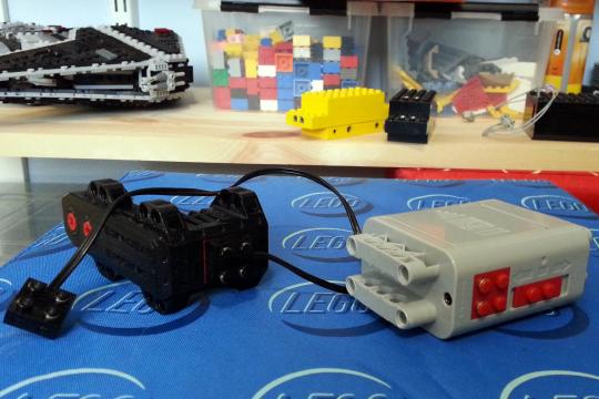 Broken LEGO motor box